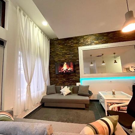 ブルフニカ Pepino, Holiday House With A Gardenヴィラ エクステリア 写真